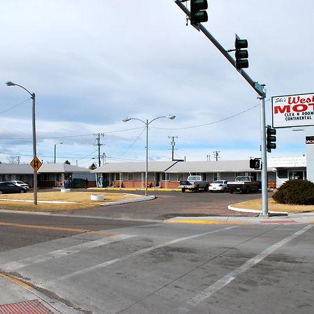 Ski'S Western Motel Great Falls Extérieur photo